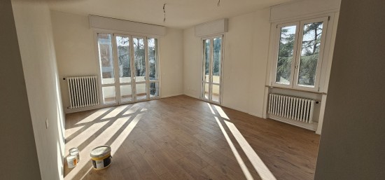 Appartamento 3 camere in venditaReggio Emilia - Rosta Nuova