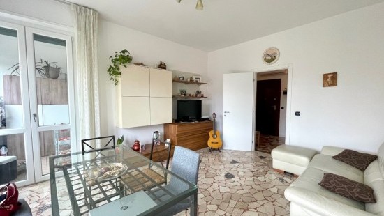 Appartamento 3 camere in venditaReggio Emilia - Ospedale