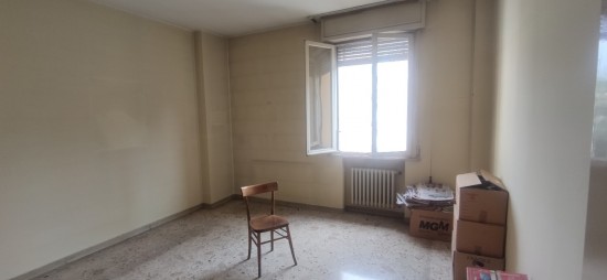 Appartamento 3 camere in venditaReggio Emilia - Rosta Nuova
